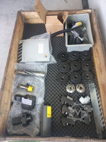 CNC lathe Victor V turn 36