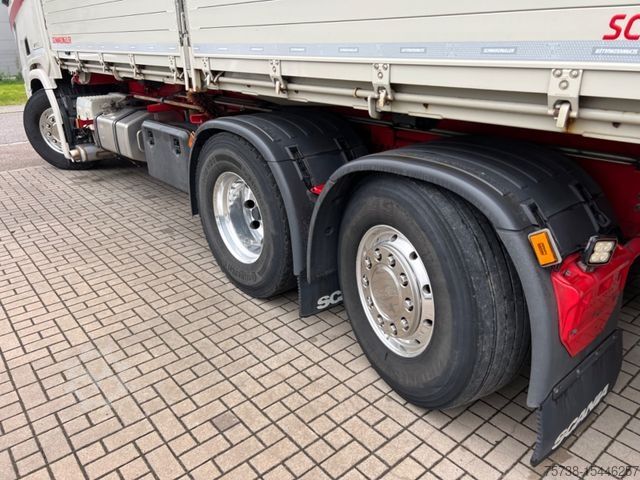 Kipper LKW SCANIA R500 Baustoff /2-Seiten-Kipper/Kran Fassi 215