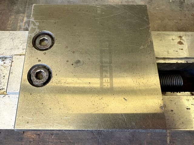 Workbench with contents nan nan