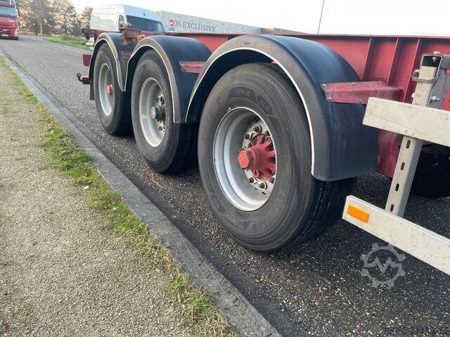Container transport Burg BPO 12-27 CCXGX-00 20/30 FT Chassis / BPW Axles...
