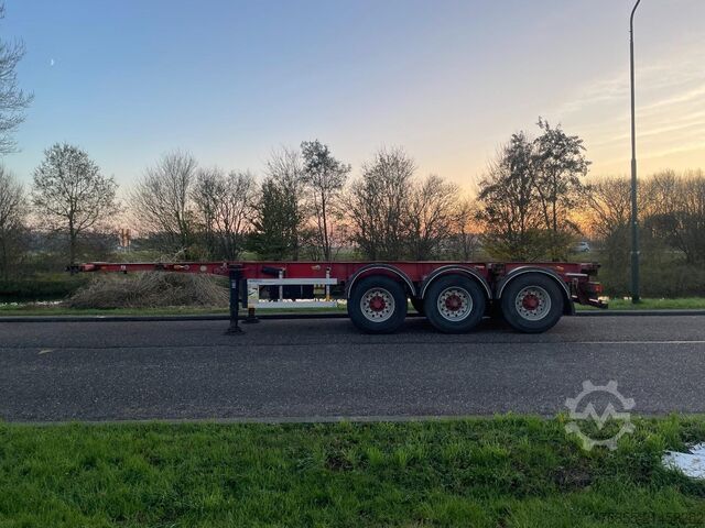 Container transport Burg BPO 12-27 CCXGX-00 20/30 FT Chassis / BPW Axles...