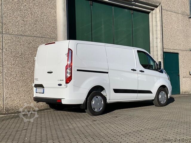 High top van Ford Custom 280 Van Euro 6d - Km 74.000