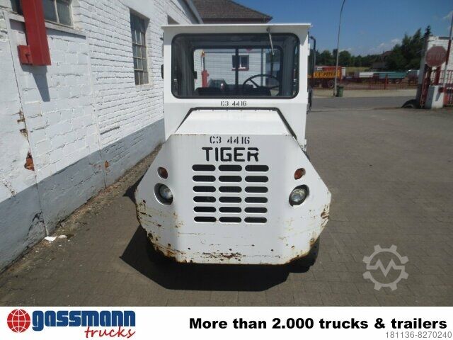 Customized van Tiger TC 50, Zugmaschine