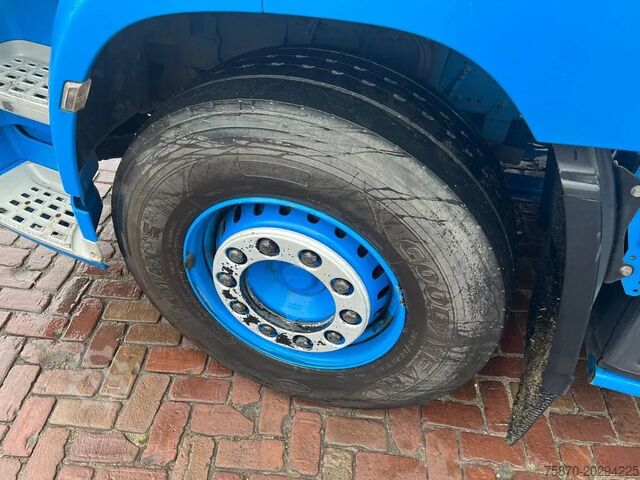 DAF CF 440 FT EURO 6 WITH BULK COMPRESSOR DAF CF 440 FT EURO 6 WITH BULK COMPRESSOR