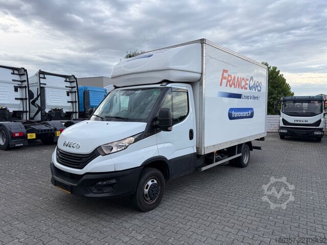 Transporter mit Koffer IVECO Daily 35C16 3,0L Koffer LBW 750kg Euro6E Seitent