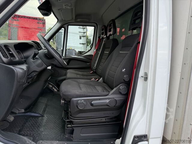 Transporter mit Koffer IVECO Daily 35C16 3,0L Koffer LBW 750kg Euro6E Seitent