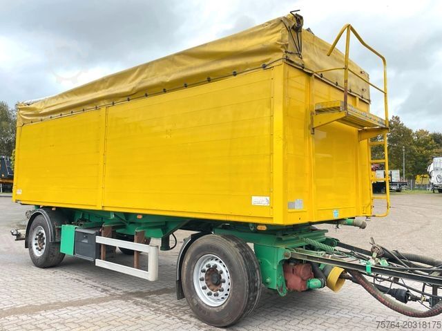 Three-way tipper trailer  30m³ Heitling Getreidekipper/Schleuse/Kompressor