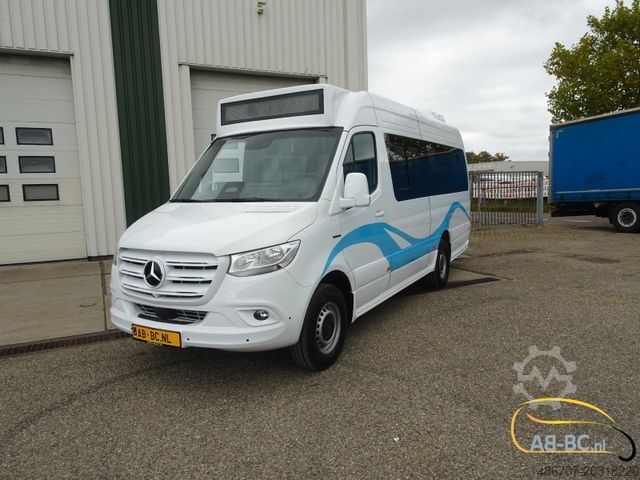 Intercity bus MERCEDES-BENZ eSprinter 14 Sitze Electric Range: 300 km