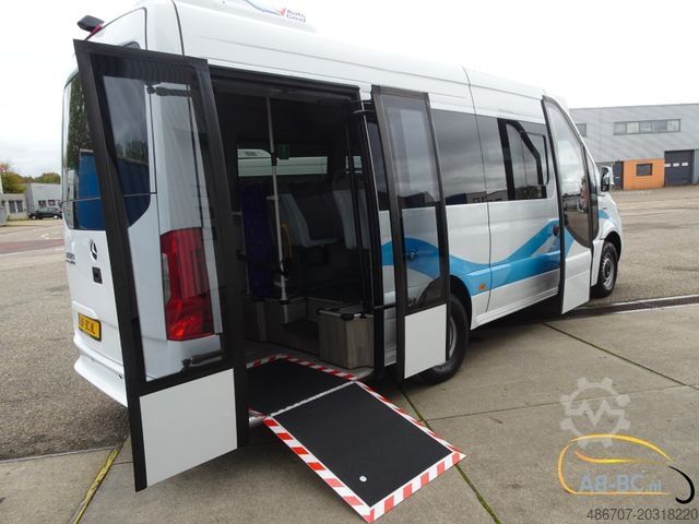 Intercity bus MERCEDES-BENZ eSprinter 14 Sitze Electric Range: 300 km
