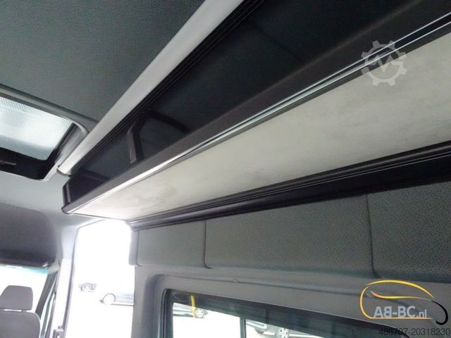 Reisebus MERCEDES-BENZ eSprinter 17 Sitze Electric Range: 465 km