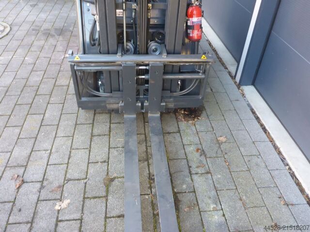 Elektro 3 Rad-Stapler Linde E16