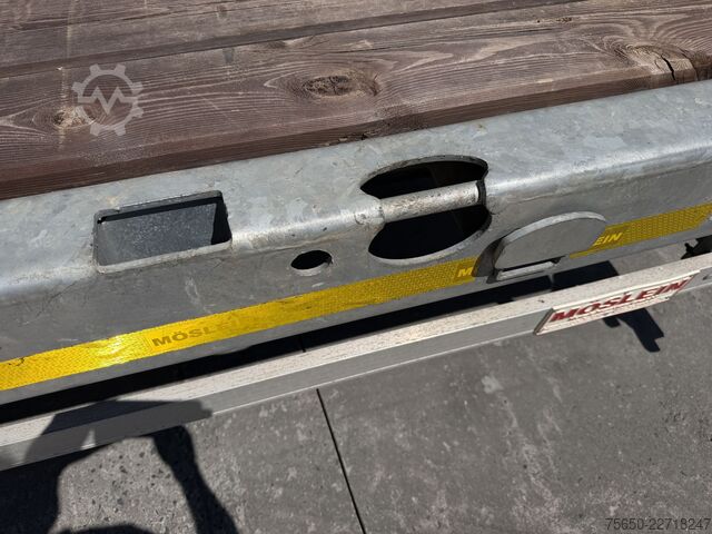 Low loader trailer Möslein TTA33 Schwebheim  31 t Tridemtieflader, neuwertig