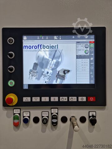 5-Achs-CNC-Bearbeitungszentrum Moroff und Baierl P5 Retrofit