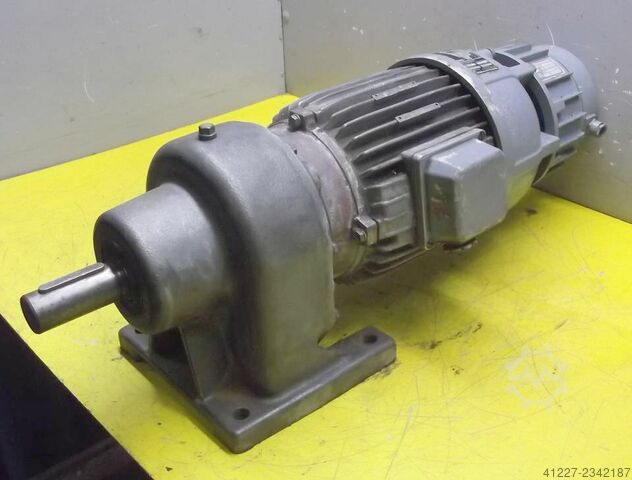 Getriebemotor 1,5 kW 57 U/min Bauer SK25-90L14B