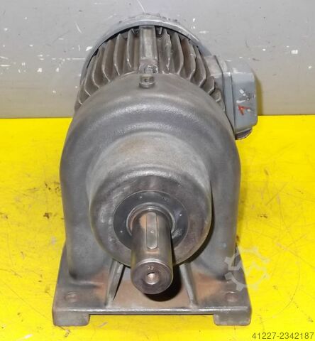 Getriebemotor 1,5 kW 57 U/min Bauer SK25-90L14B