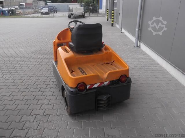 Tow tractor STILL R