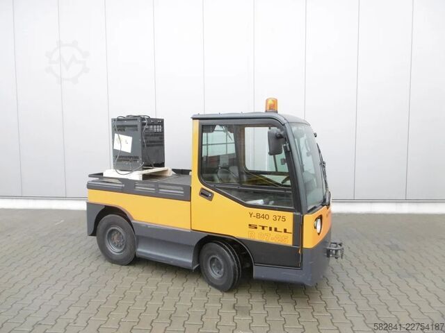 Tow tractor STILL R