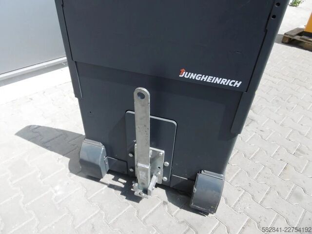 Schlepper JUNGHEINRICH EZS 350