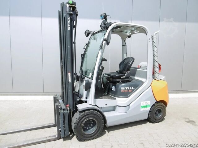 Treibgasstapler STILL RX 70-30T/7327 2008