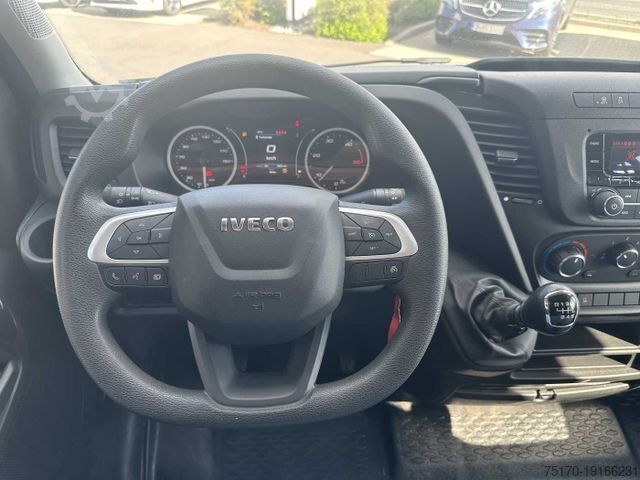 Pritschenwagen IVECO Daily 35S14 Pritsche+Plane *AHK*Ladekran*7-Sitze