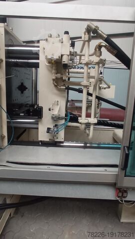 Injection molding machine NUR 16.700h KraussMaffei 200-1400 C1