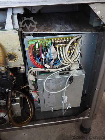 Füll- und Portionierlinie mit AL-Linie Handtmann, LOMA VF616, IQ², AL