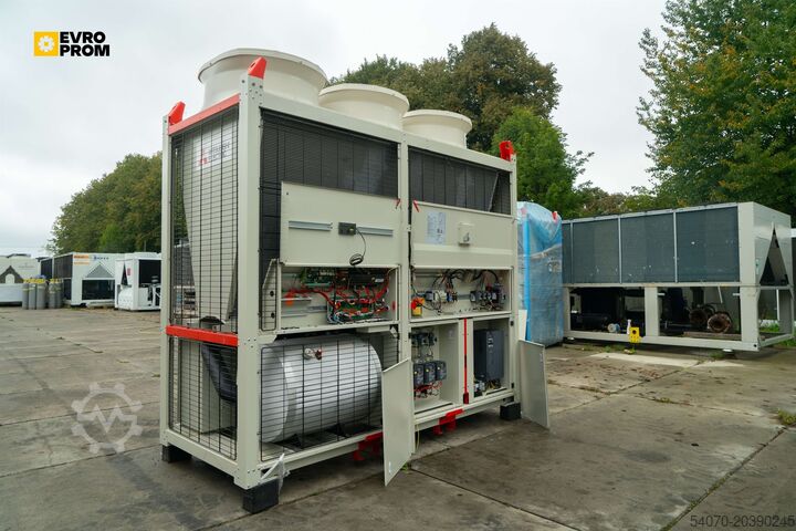 Chiller New Aircooled chiller CLIMAVENETA MECH IS G07 0092 90.2 KW