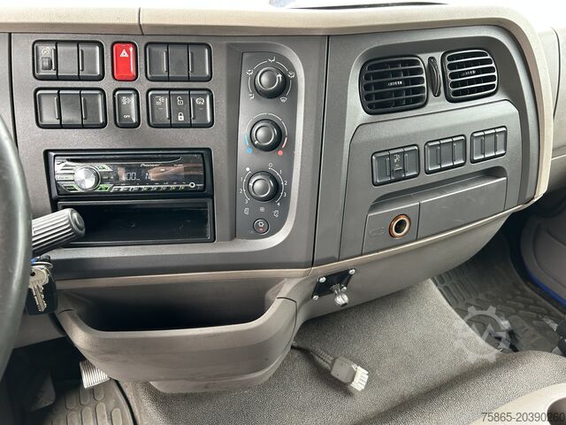 Schiebeplane DAF LF 210 FA / 12 Ton / 454 dkm / Pritsch-Plane / ...