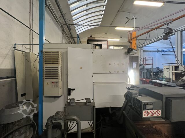 5-Achs-Vertikal-Bearbeitungszentrum HERMLE C800U