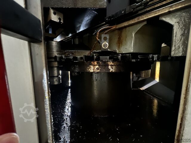 5-Achs-Vertikal-Bearbeitungszentrum HERMLE C800U