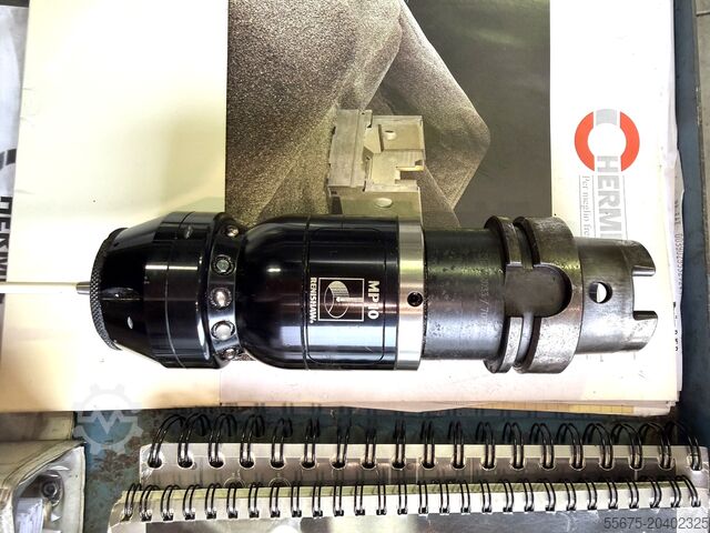 5-Achs-Vertikal-Bearbeitungszentrum HERMLE C800U