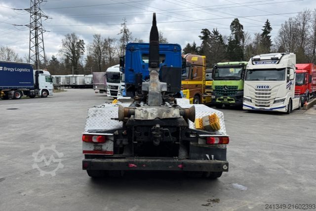 Abrollkipper MERCEDES-BENZ Arocs 3245 8x4 Hiab 26T (ab DE TÜV...