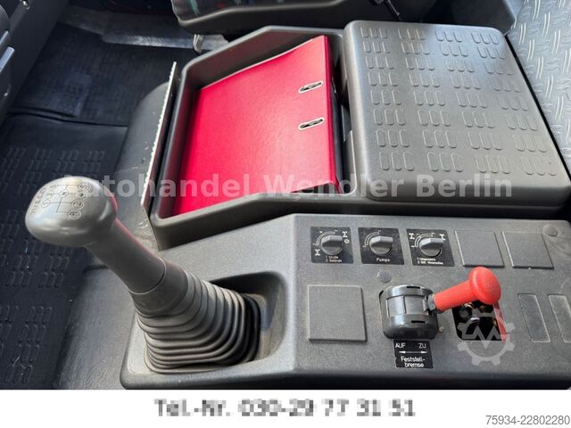 LKW mit Tankaufbau IVECO FF 95E18 LF 8/6 Tank 600l Schaumzumischanlage