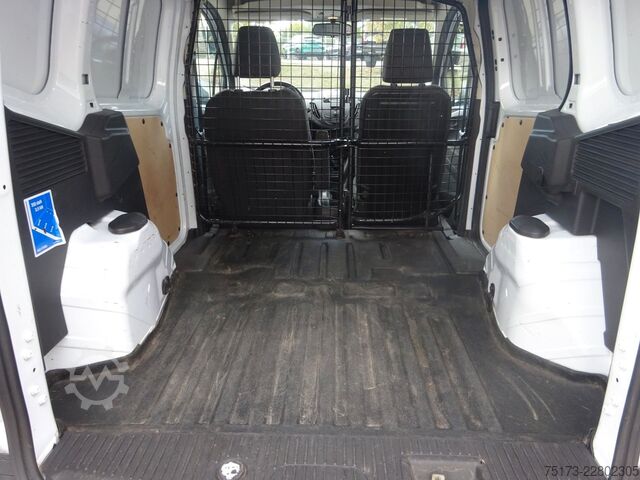Panel van FORD Transit Courier Kasten 75PS Trend AHK