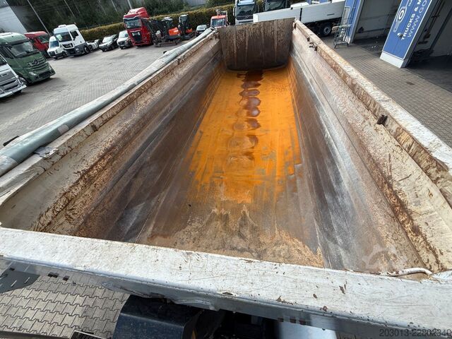 Tipper semitrailer WIELTON NW3 Kippauflieger 3 Achse 28 m³
