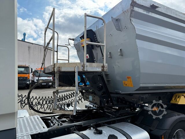 Tipper semitrailer WIELTON NW3 Kippauflieger 3 Achse 28 m³