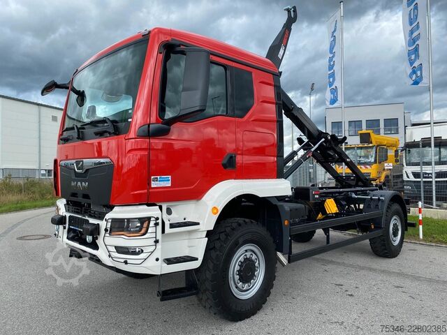 Sonstige MAN TGM 18.250 4x4 /Abroller/Hiab/NL 9,3 to/3-Sitze