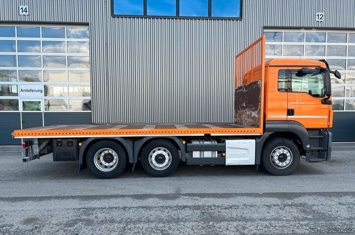 Special purpose truck MAN TGS 26.430/Pritsche6,10m/Lenkachse/ADR/NL16,4 to