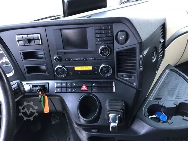 Volume-SZM Mercedes-Benz Actros 1845 LS LOW MEGA Streamspace Intarder