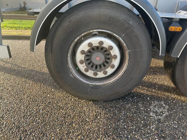 Container transport Van Hool 3B2015 Chassis / 20-40-45 FT / SAF Axles / Disc...