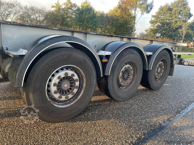 Container transport Van Hool 3B2015 Chassis / 20-40-45 FT / SAF Axles / Disc...