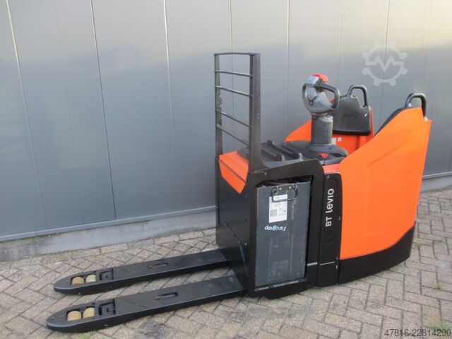 Niederhubwagen TOYOTA LPE250