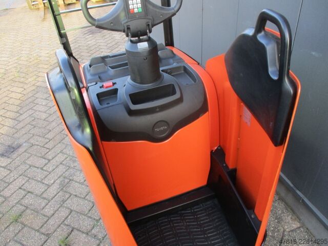 Niederhubwagen TOYOTA LPE250
