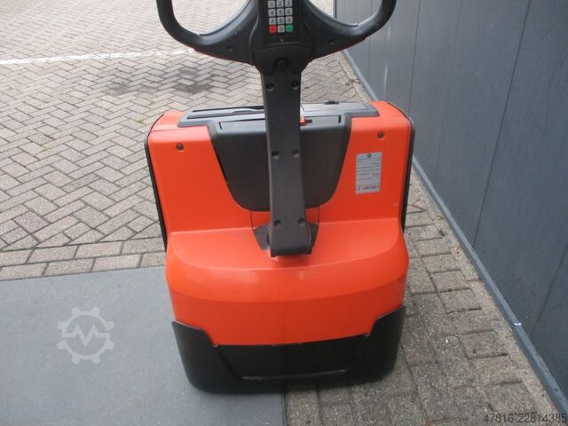 Niederhubwagen BT LWE 180