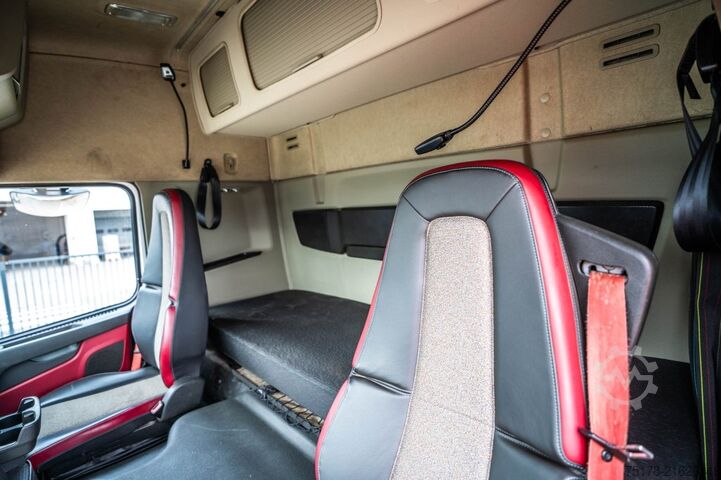 Standard tractor VOLVO FMX 460 GLOB VEB+