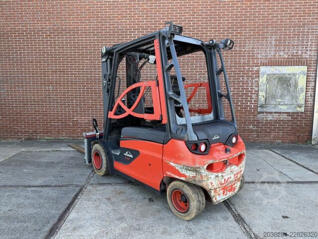 Elektro 4 Rad-Stapler Linde E35L-01