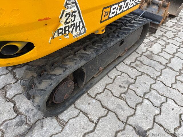 Minibagger JCB 8008 CTS / 2021 BJ / 623 H / 3 x Löffel