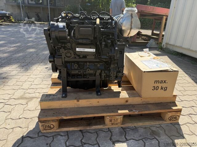 Sonstige DEUTZ Deutz TD2.9 L4 Diesel Motor / 4 Zyl. / Neuwertig