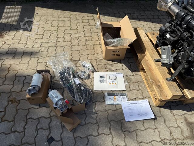 Sonstige DEUTZ Deutz TD2.9 L4 Diesel Motor / 4 Zyl. / Neuwertig