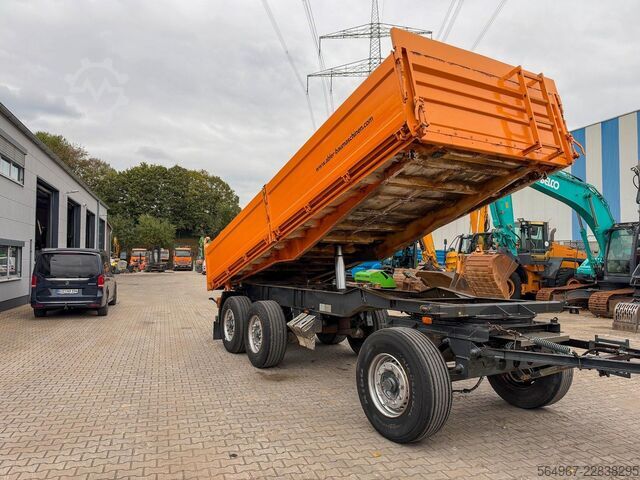 Dreiseitenkipper LKW MERCEDES-BENZ 2048 Actros MP2 + Kögel AK24
